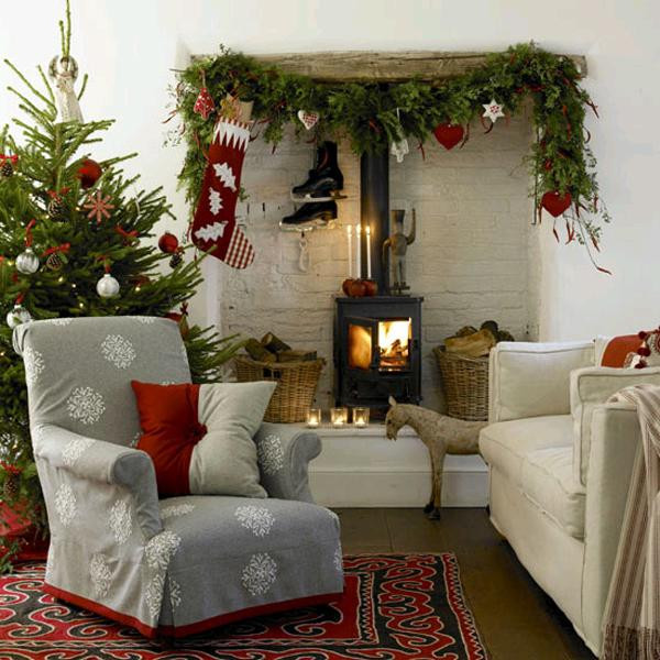 Christmas Living Room Decoration Ideas
 33 Ways to Use Snowflakes for Winter Home Decorating