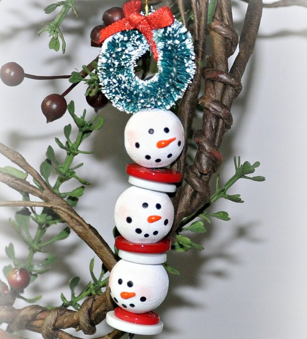 Christmas Ornament Craft Ideas
 Beaded Snowman Strand