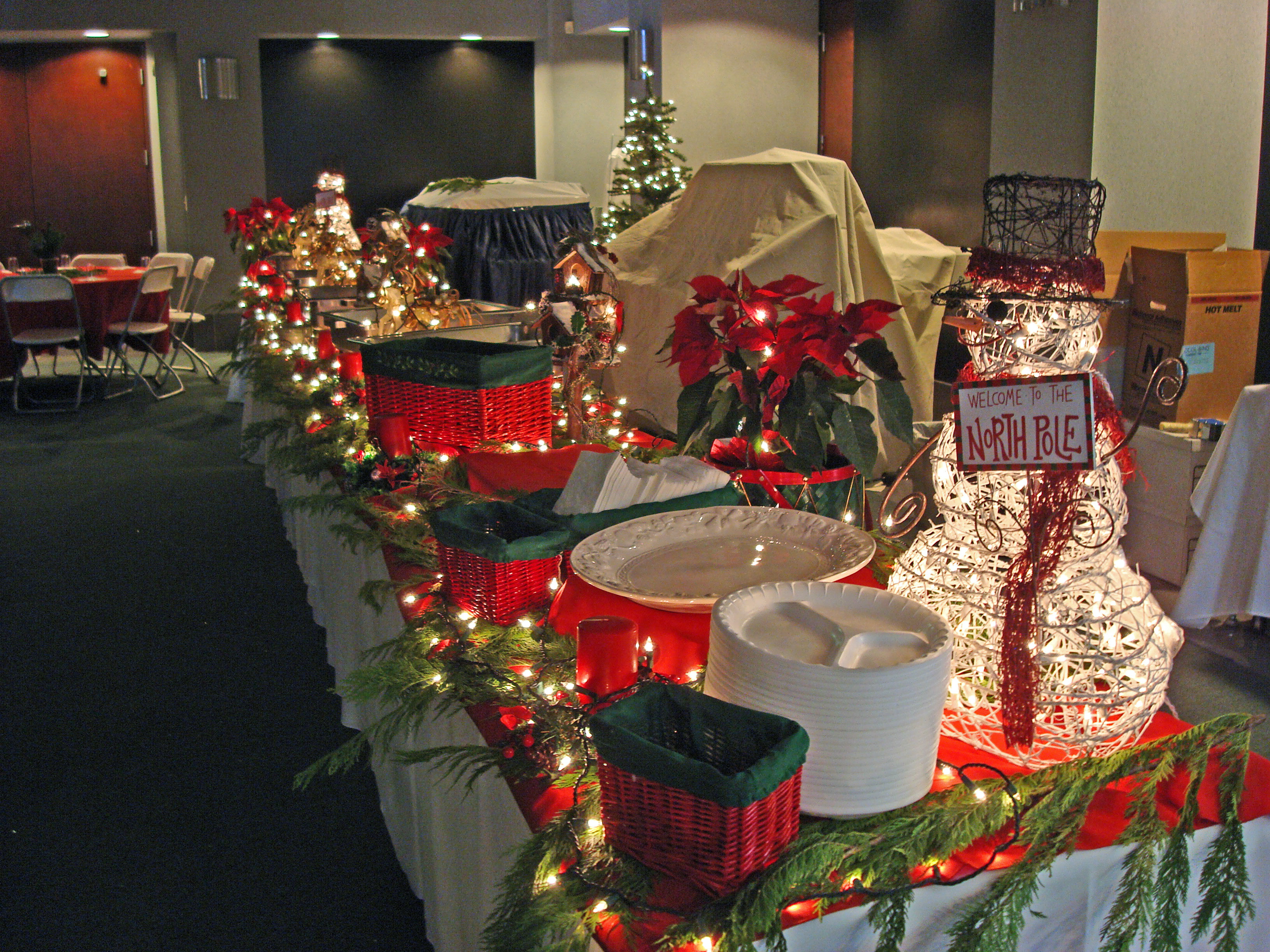Christmas Party Catering Ideas
 Holiday Catering Menus for Thanksgiving & Christmas Dinners