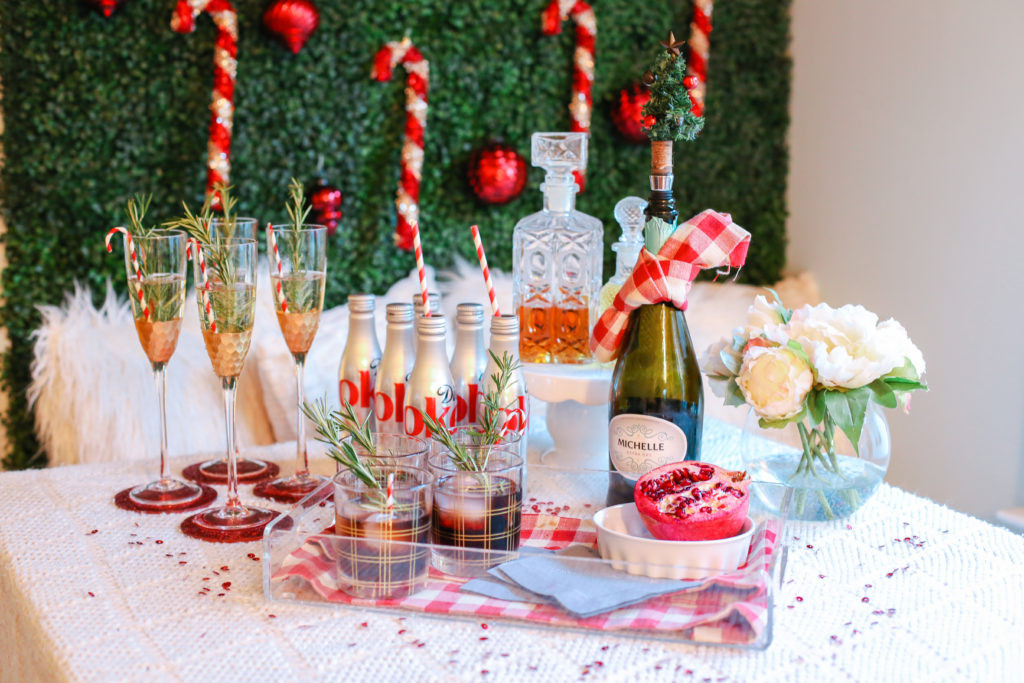 Christmas Party Drinking Ideas
 Christmas Party Drink Station