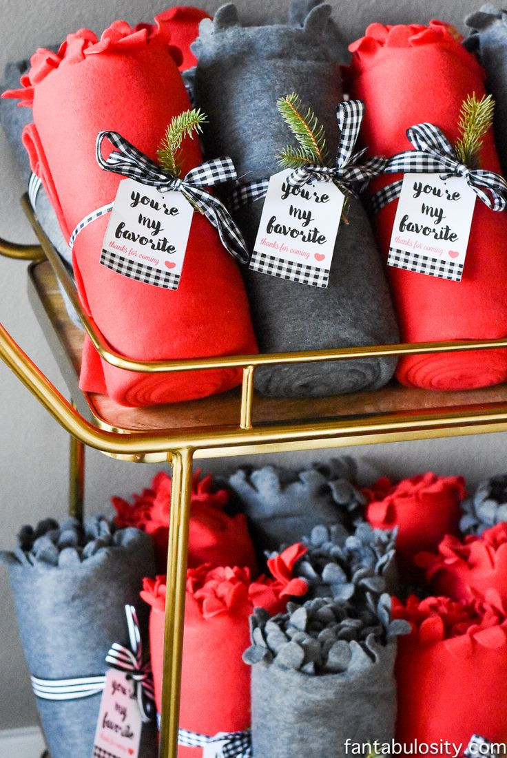 Christmas Party Favor Ideas
 Best 25 Favorite things party ideas on Pinterest