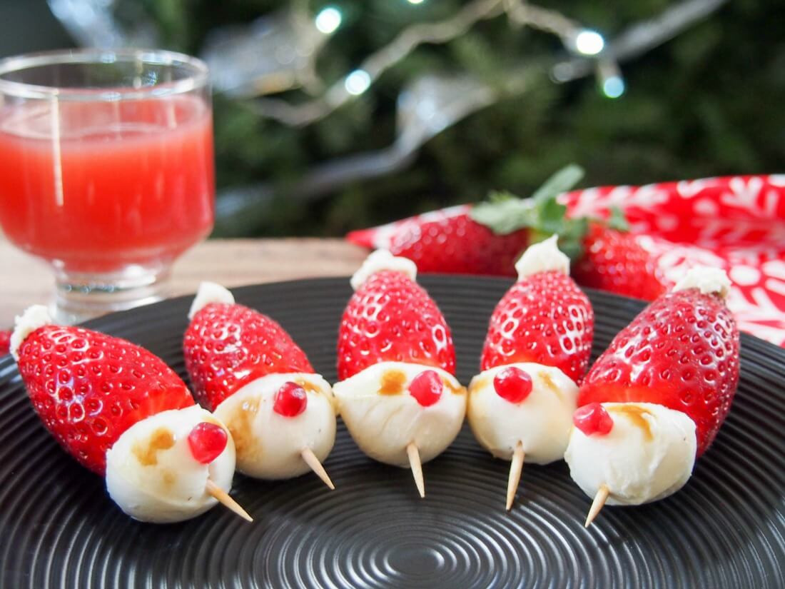 Christmas Party Finger Food Ideas
 Strawberry Santas and other easy Holiday party ideas