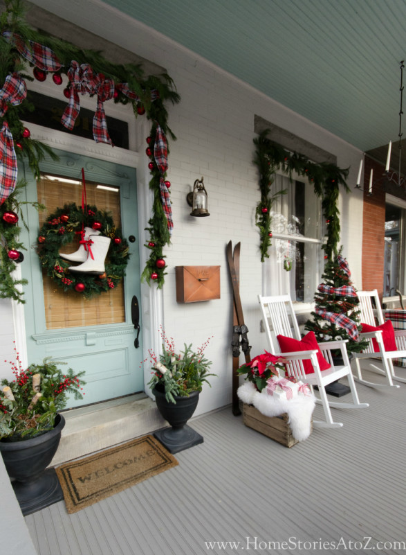 Christmas Porch Decorations
 20 Beautiful Christmas Porch Ideas