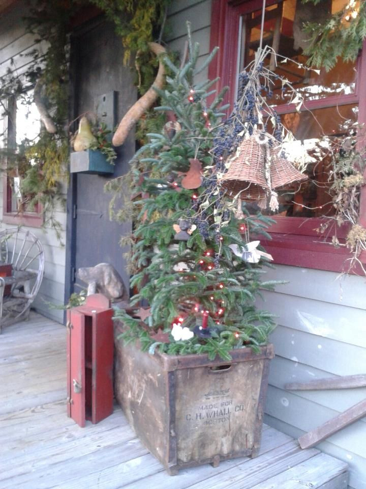 Christmas Porch Trees
 1332 best Primitive Colonial Christmas♥ images on