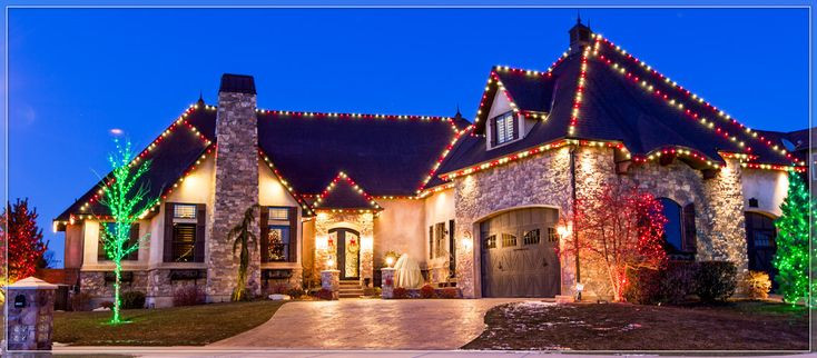 Christmas Rooftop Decorations
 Outdoor Christmas Lights Ideas For The Roof
