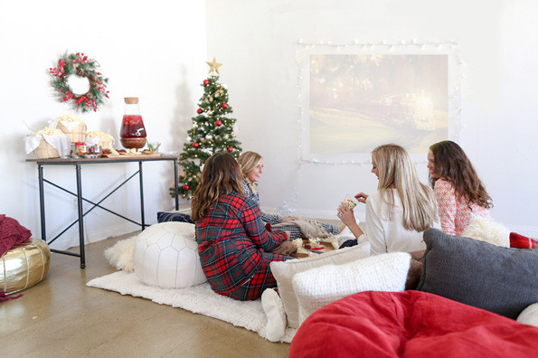 Christmas Slumber Party Ideas
 Now Playing Holiday Sleepover Movie Night Party Guide Evite