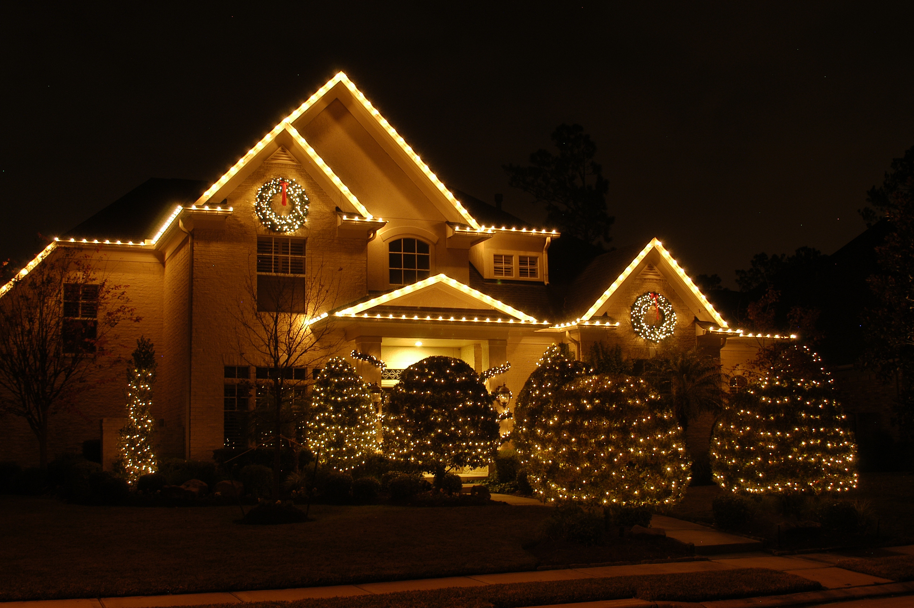 Christmas Spotlights Outdoor
 New Jersey Holiday Outdoor Lighting