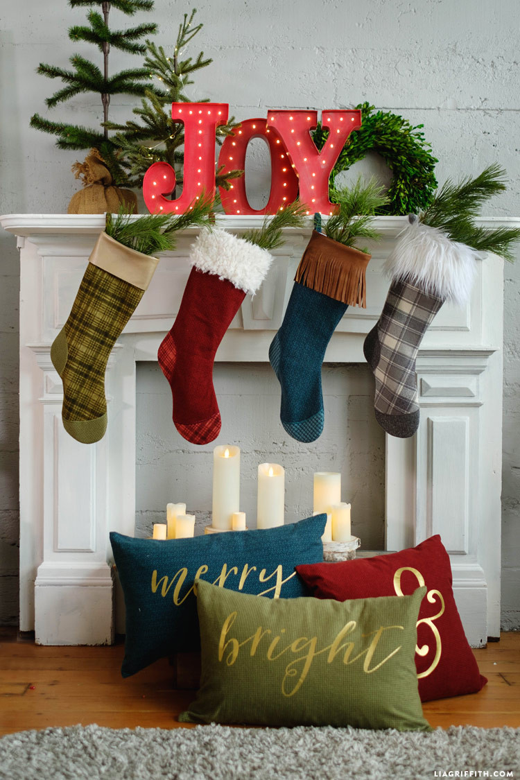 Christmas Stockings DIY
 DIY Christmas Stockings Tutorial