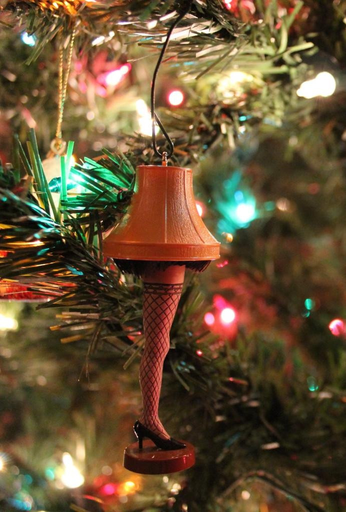 Christmas Story Lamp Ornament
 course I have to have A Christmas Story Leg Lamp