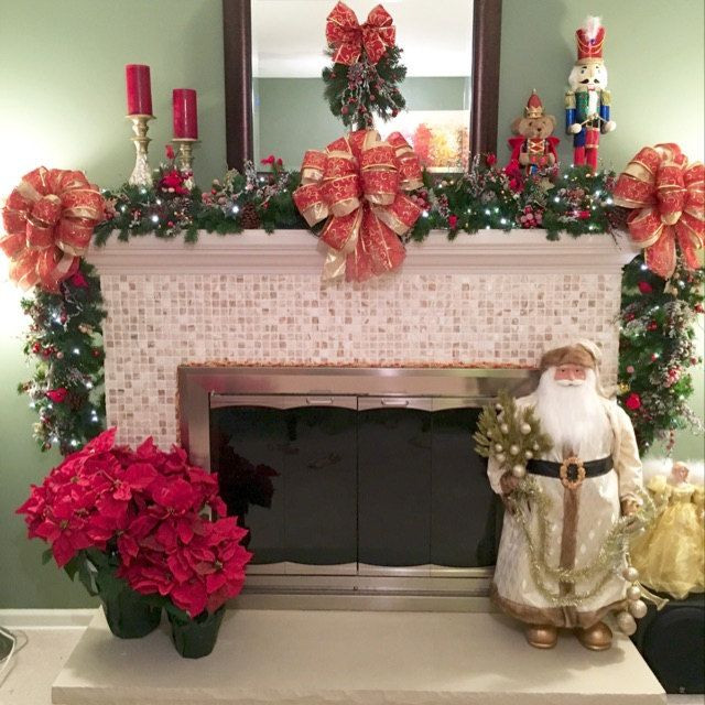 Christmas Swags For Fireplace
 30 best Christmas Stairway Garlands images on Pinterest