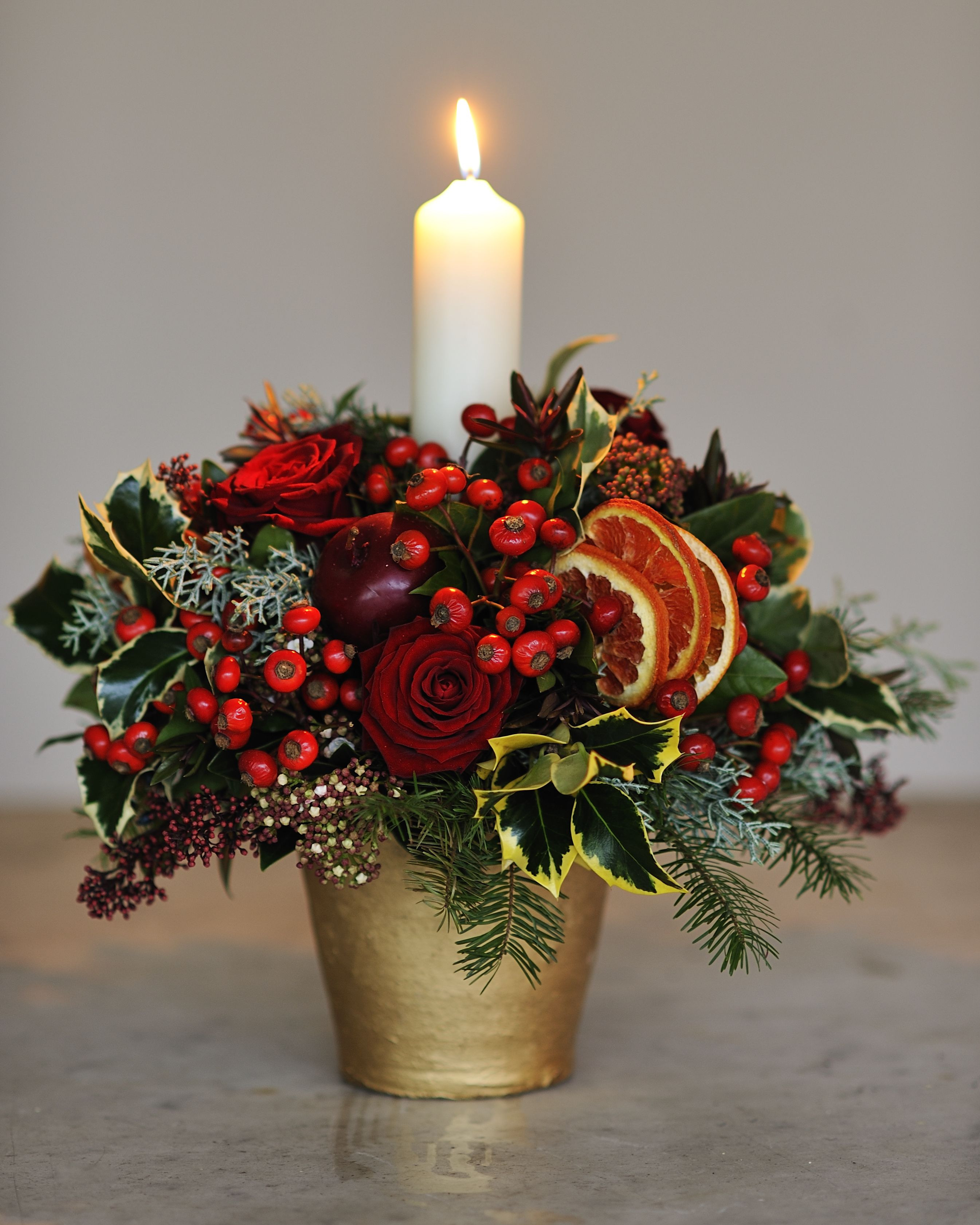 Christmas Table Flower Arrangements
 CLASSY CHRISTMAS CENTREPIECE WITH FLOWERS AND BERRIES