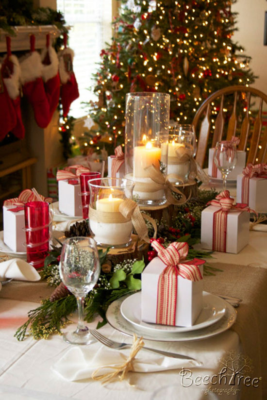 Christmas Table Setting
 Christmas Table Ideas Decorating with Red and Green
