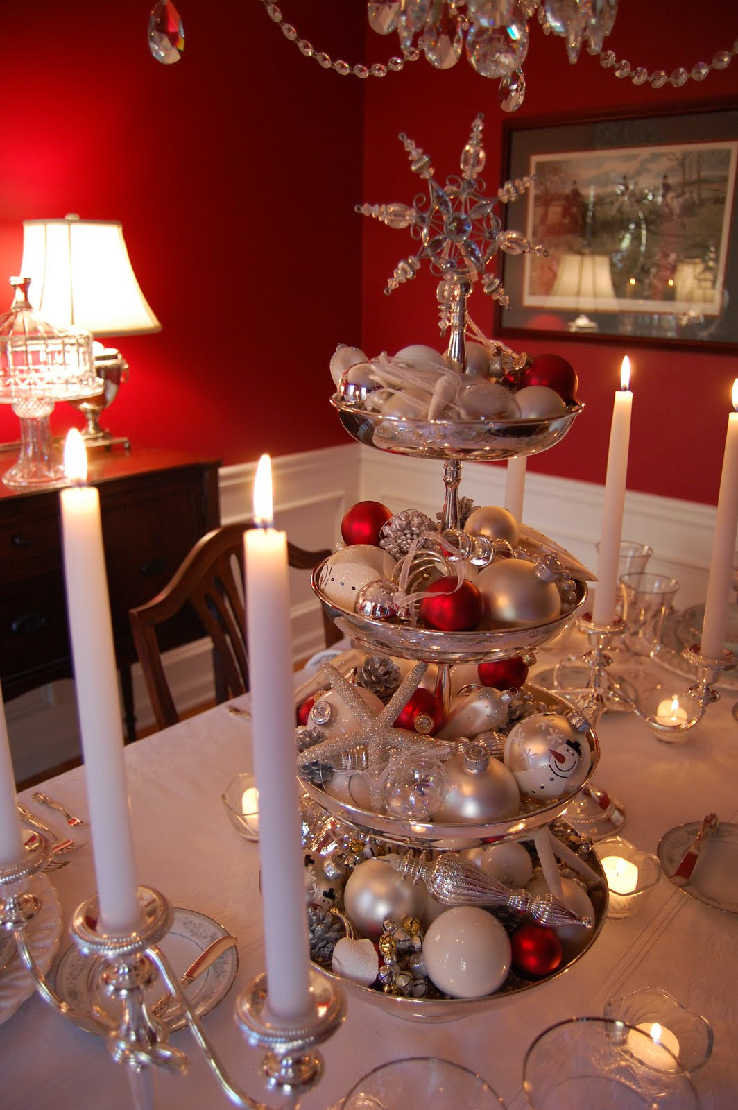 Christmas Table Setting
 Christmas Tablescape Table Setting with Silver Tiered