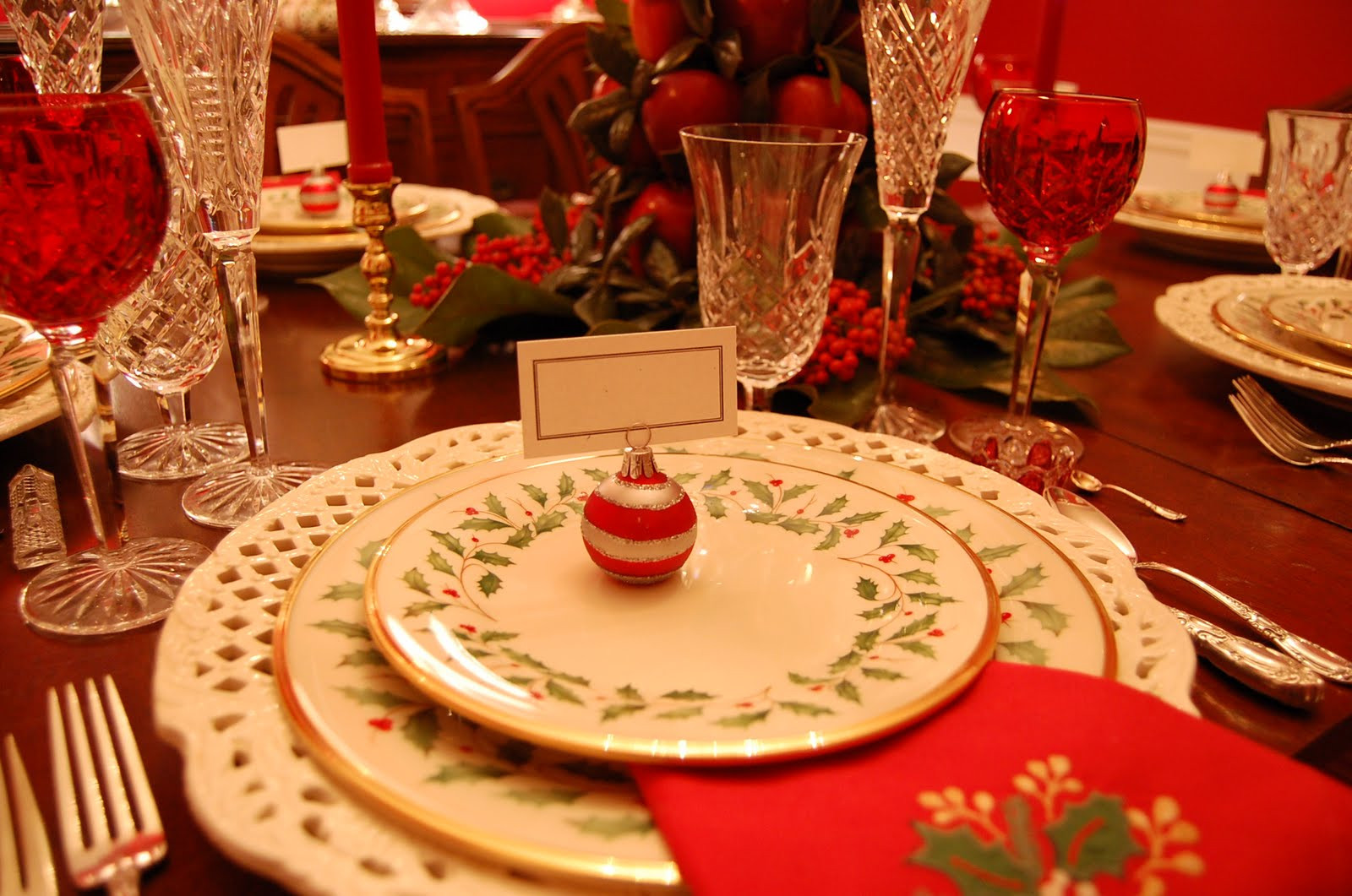 Christmas Table Settings
 Christmas Tablescape with Lenox Holiday and a Colonial