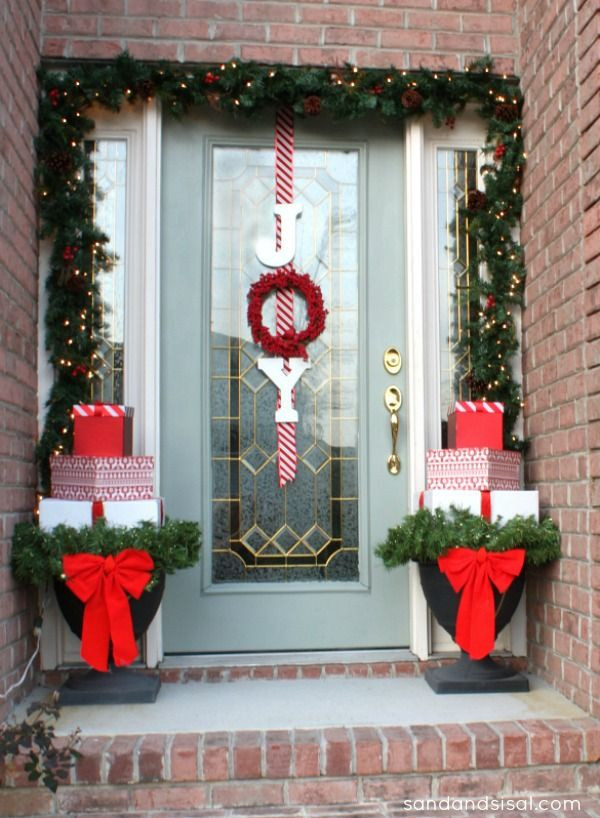 Christmas Topiary Outdoor
 1000 ideas about Christmas Topiary on Pinterest