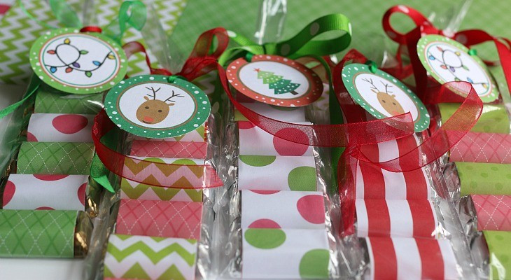 Christmas Treat DIY
 Christmas Treat Bags Holiday Inspiration Hoosier Homemade