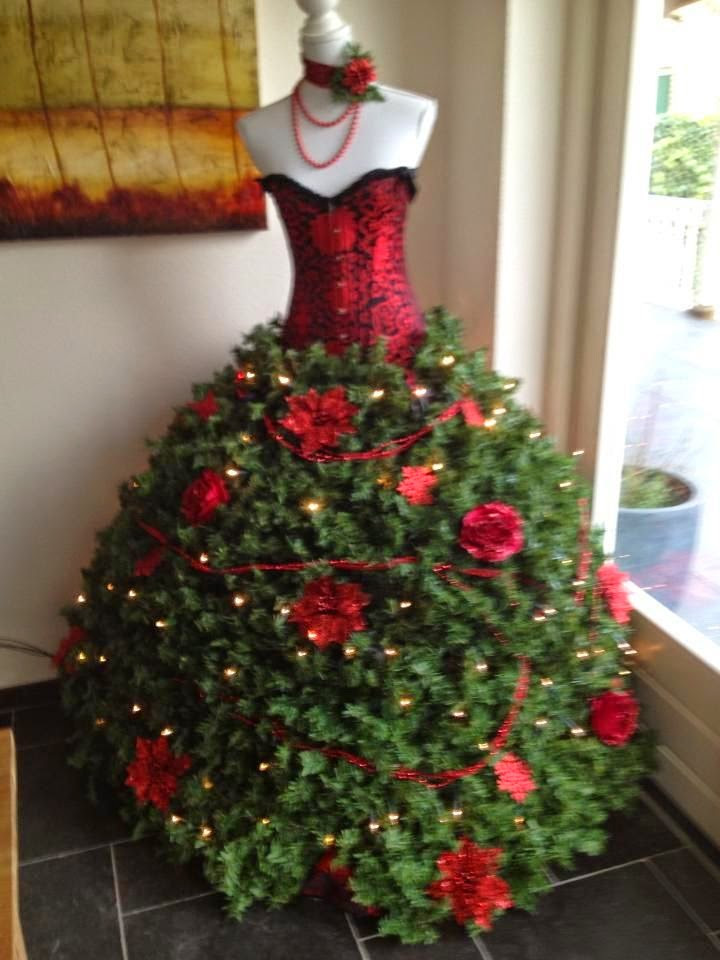 Christmas Tree Dress DIY
 Suzy Homefaker DRESS FORM CHRISTMAS TREE