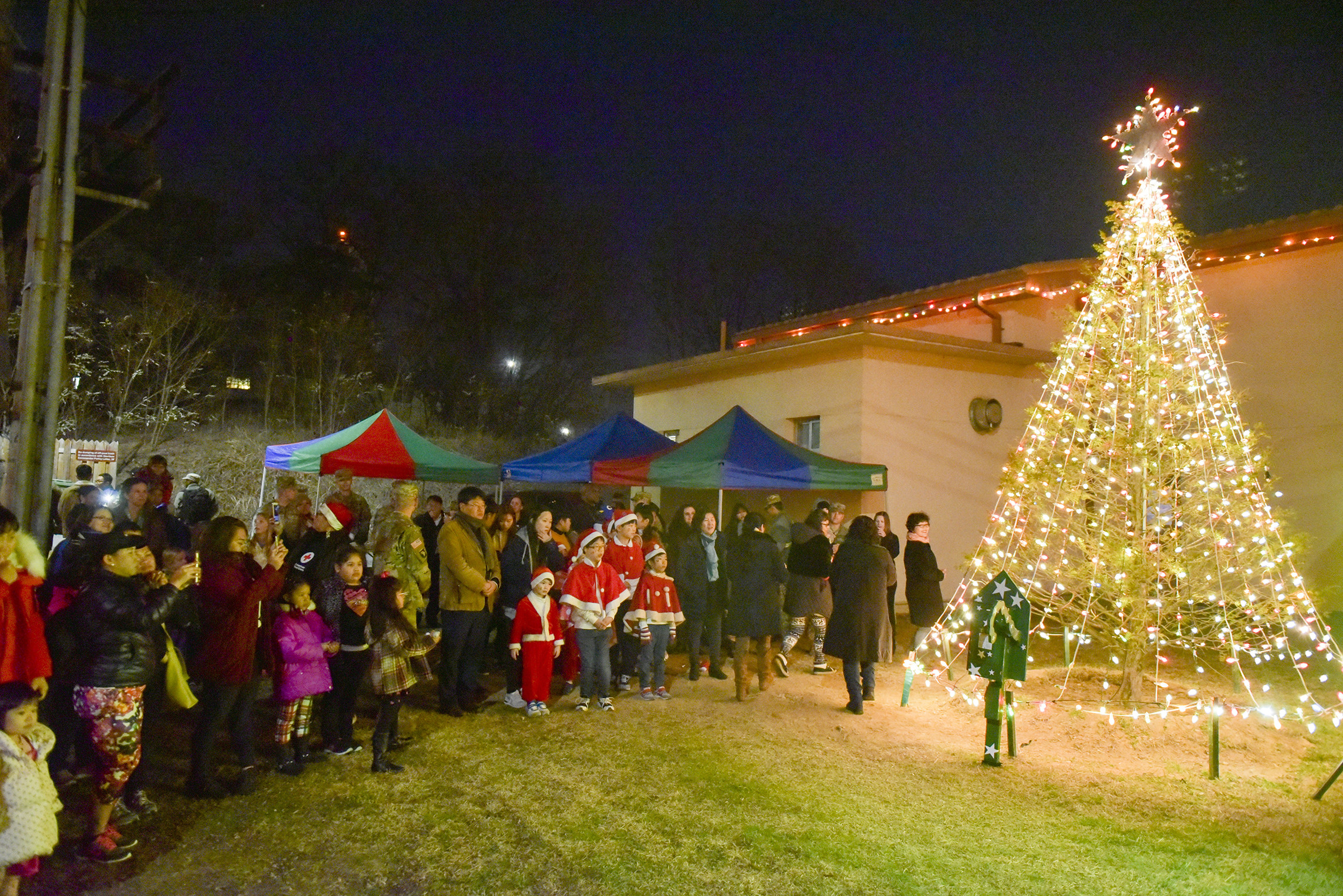 Christmas Tree Lighting Ceremony
 Christmas tree lighting ceremony helps spread holiday