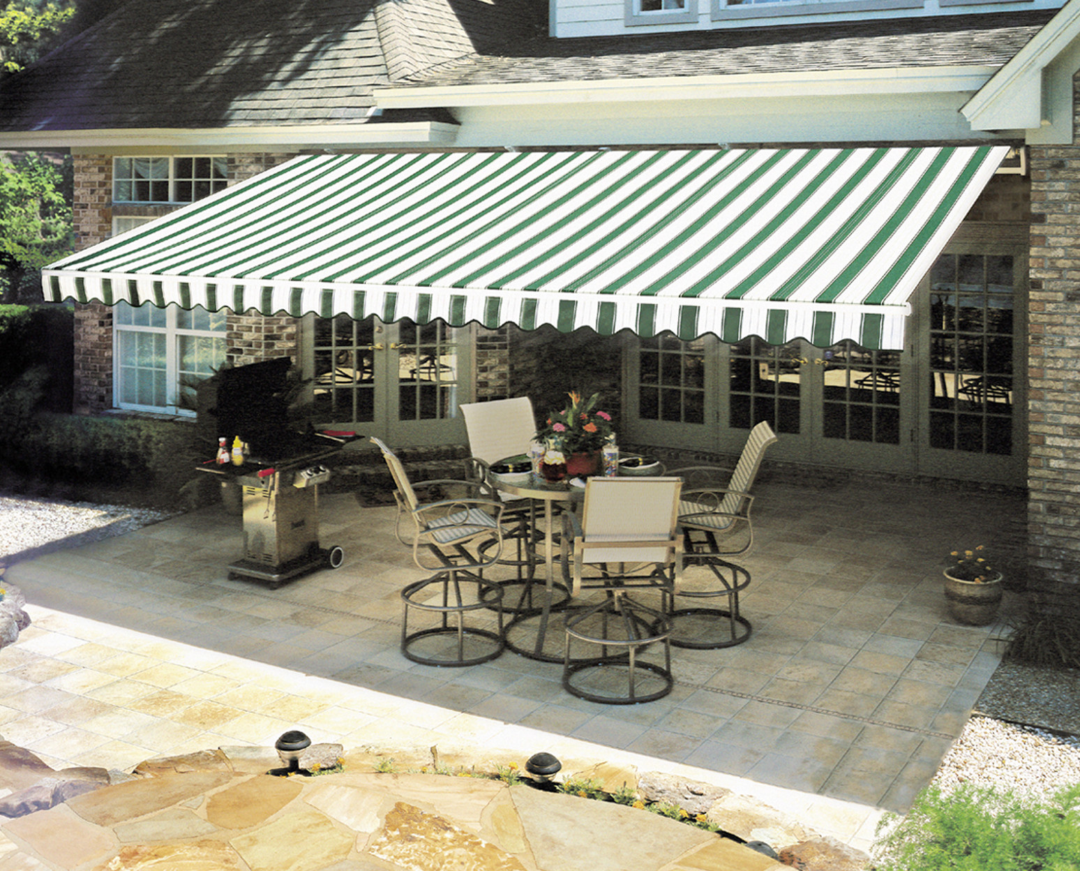 Christmas Tree Shop Awning
 5 Reasons a Retractable Awning Is a Good Financial Investment