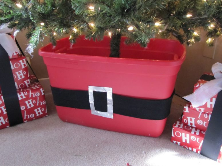 Christmas Tree Storage Bin
 25 Great DIY Christmas Tree Stands And Bases Shelterness