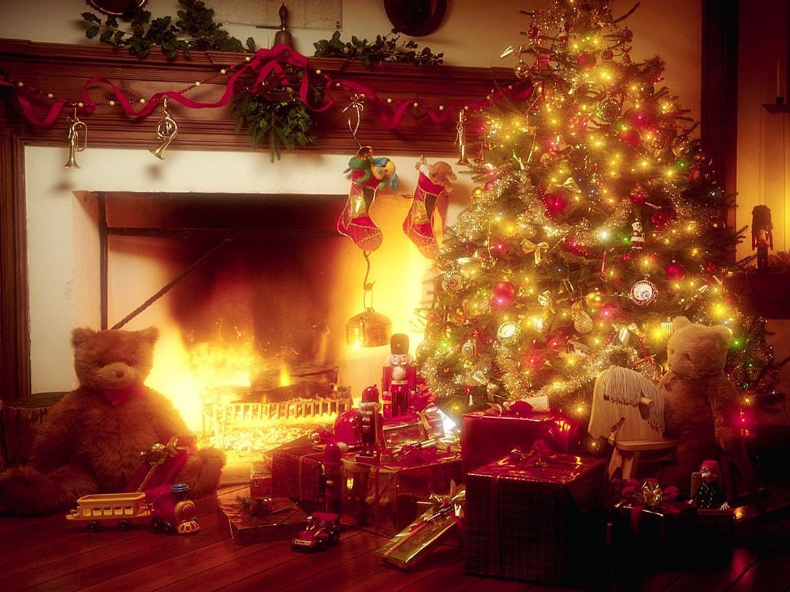Christmas Tree With Fireplace
 Miscellaneous Christmas Tree And Fireplace picture nr