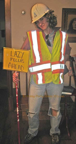 Construction Worker Costume DIY
 Homemade Construction Costume Ideas Via s