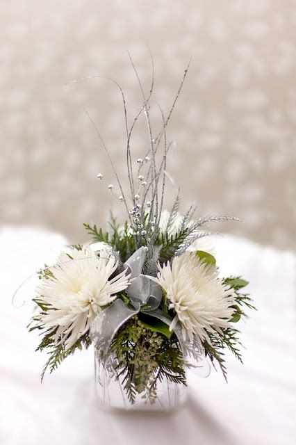 Contemporary Christmas Flower Arrangements
 Best 25 Small flower arrangements ideas that you will