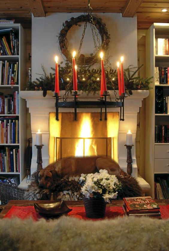 Cozy Christmas Fireplace
 Pinterest • The world’s catalog of ideas