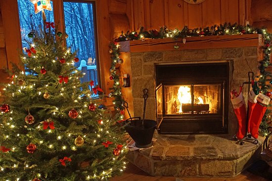 Cozy Christmas Fireplace
 Cozy Christmas Fireplace Picture of Tremblant Mountain