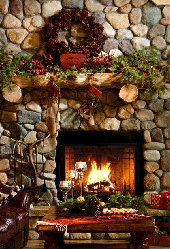 Cozy Christmas Fireplace
 Best 25 Cozy fireplace ideas on Pinterest