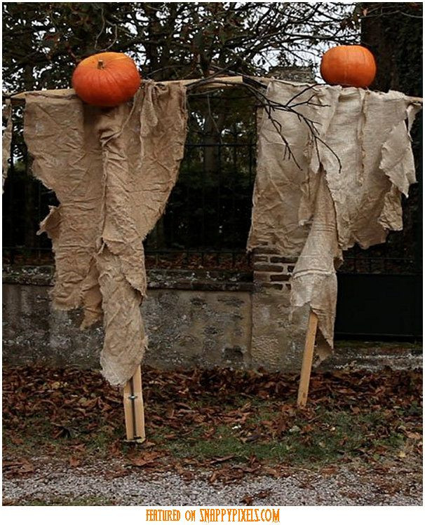 Creepy Outdoor Halloween Decorations
 Best 25 Scary Halloween Decorations ideas on Pinterest