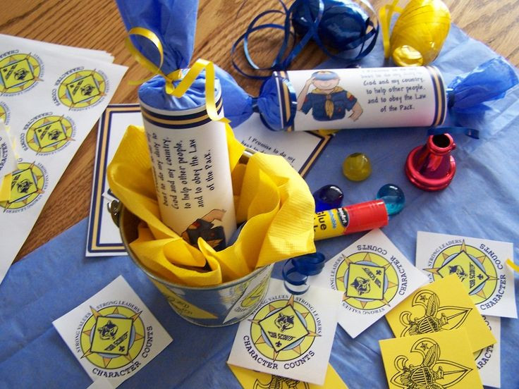 Cub Scout Christmas Party Ideas
 blueandgold party poppers