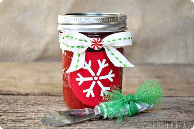 Cute Christmas Gift Ideas For Friends
 30 Christmas Gift Ideas for Friends and Neighbors