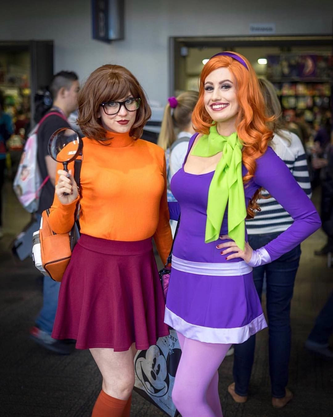 Daphne Costume DIY
 Scooby Doo Daphne Makeup Games