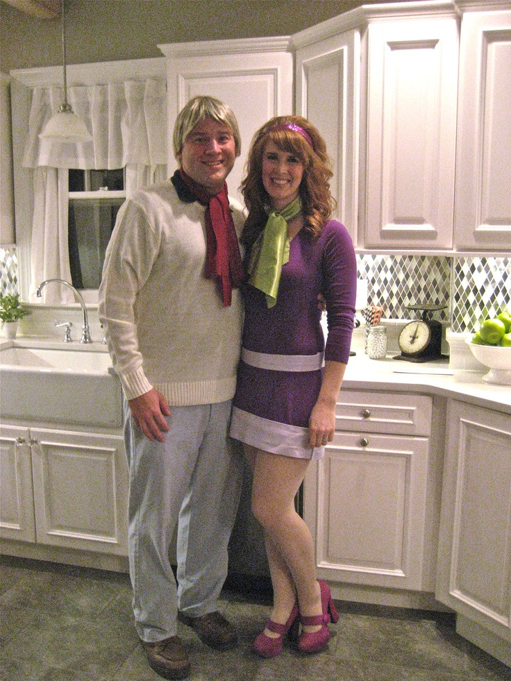 Daphne Costume DIY
 Homemade Daphne and Fred costume from Scooby Doo