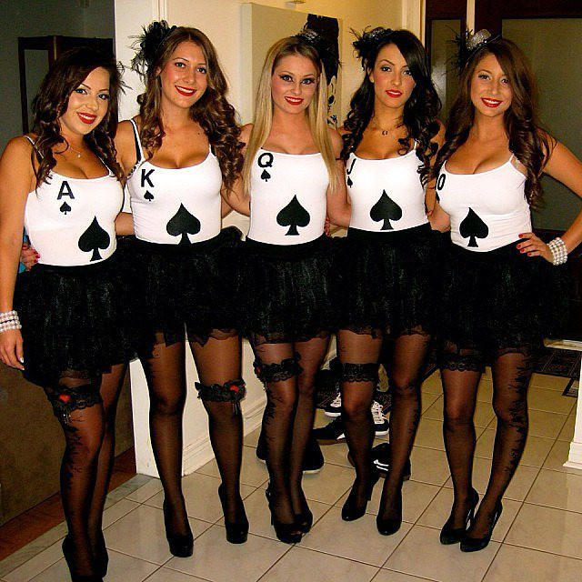 Deck Of Cards Halloween Costumes
 10 Unique DIY Halloween Costume Ideas for You and Your
