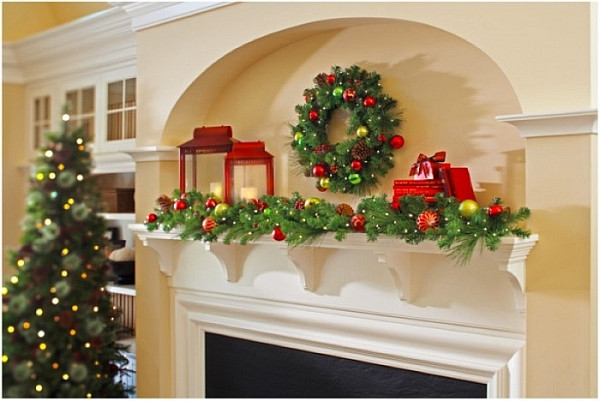 Decorated Fireplace For Christmas
 50 Christmas Mantle Decoration Ideas