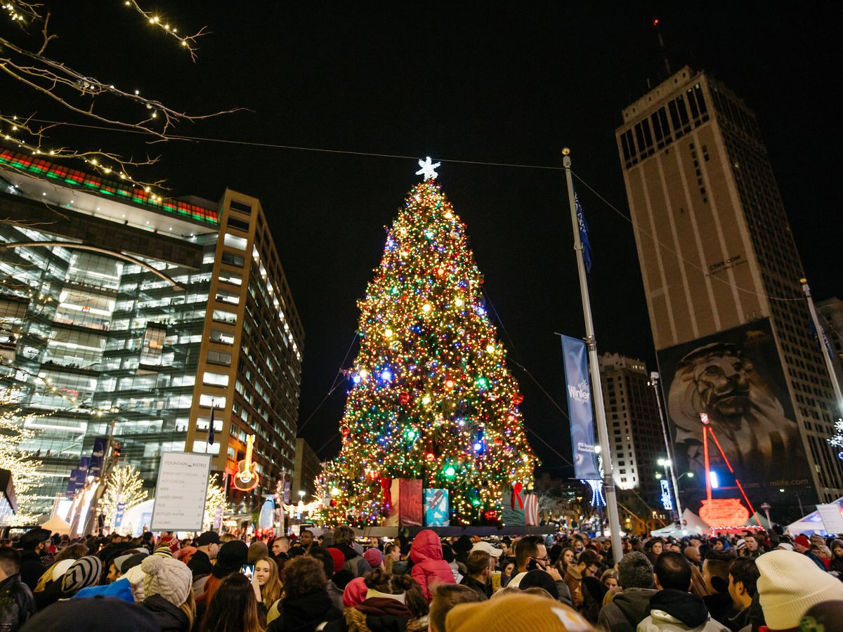 Detroit Christmas Tree Lighting 2019
 Where to Eat on Christmas Eve and Christmas Day in Detroit