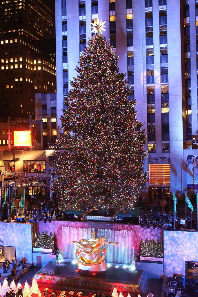 Detroit Christmas Tree Lighting 2019
 75th Rockefeller Center Christmas Tree Lighting Ceremony