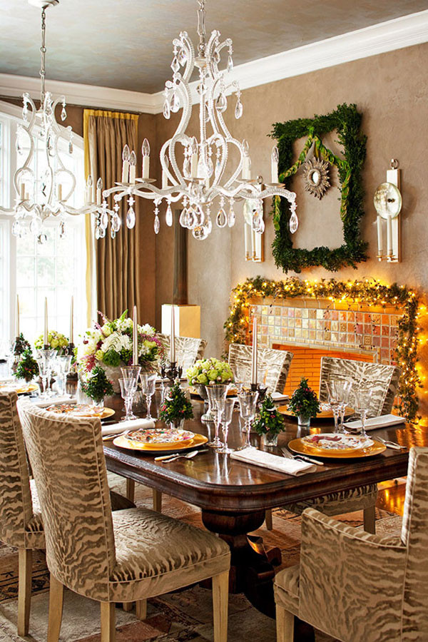 Dining Room Christmas Decorating
 Fascinating Articles and Cool Stuff Christmas Decoration