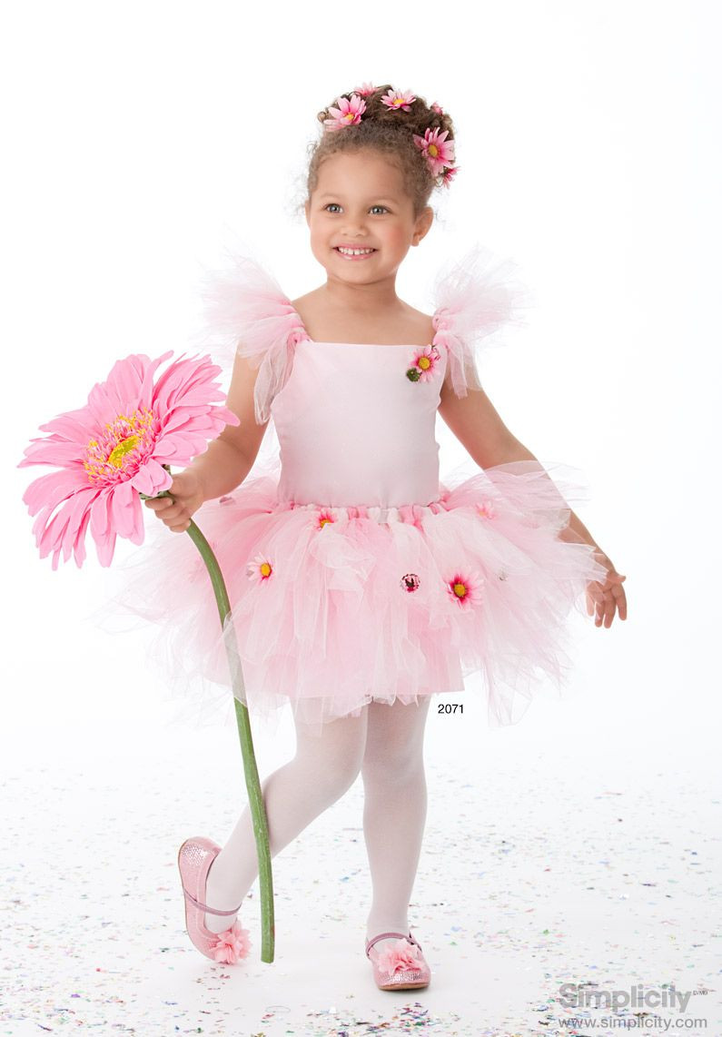 DIY Ballerina Costume
 Sew this Ballerina costume for your little princess this