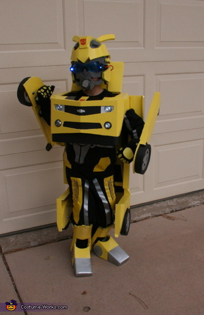DIY Bumblebee Transformer Costume
 Bumblebee Transformer Costume