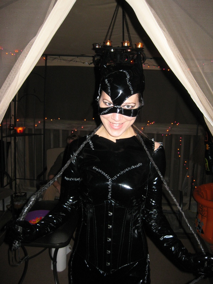 DIY Catwoman Costume
 DIY Catwoman costume for Halloween Halloween