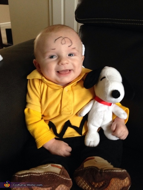 DIY Charlie Brown Costume
 35 Cute Baby Halloween Costume Ideas