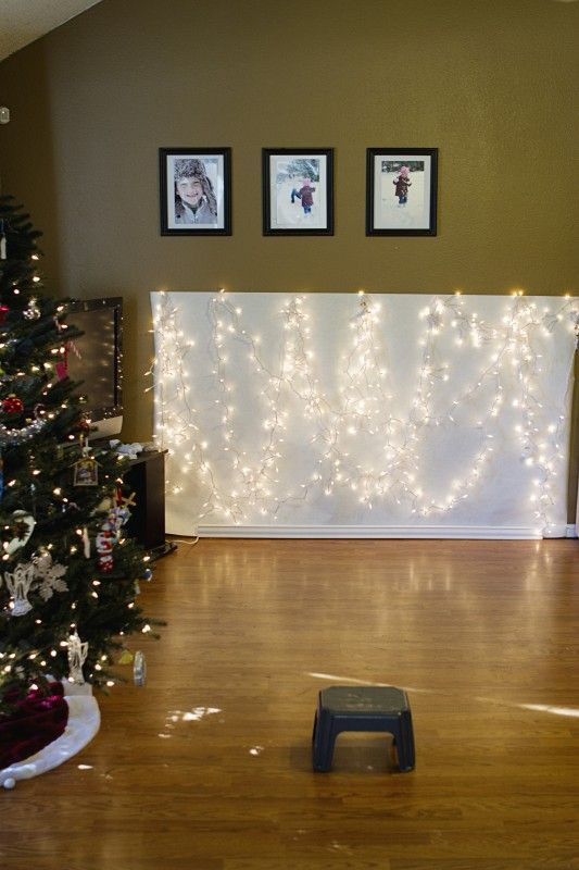 DIY Christmas Backdrop
 25 best ideas about Christmas Backdrops on Pinterest