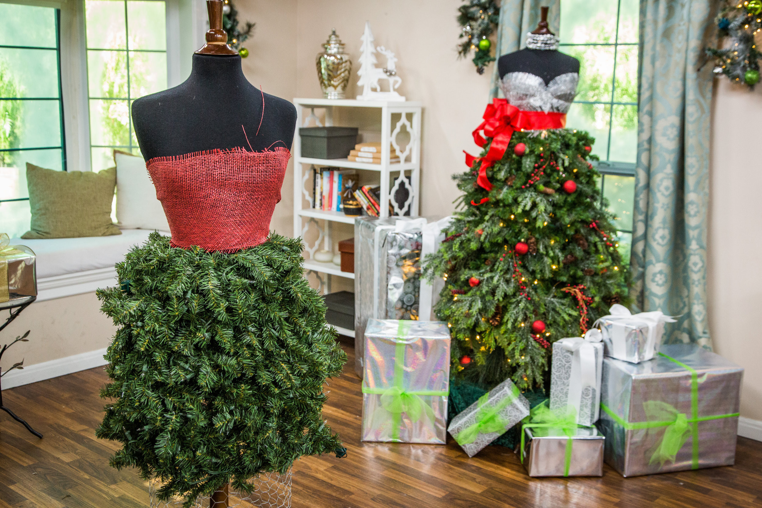 DIY Christmas Decorations
 How To DIY Christmas Ornament Dress