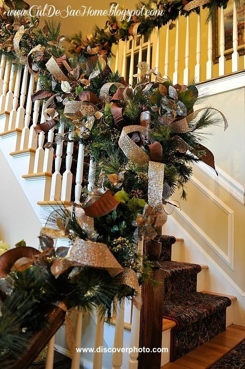 DIY Christmas Garland Ideas
 117 best seasonal staircases images on Pinterest
