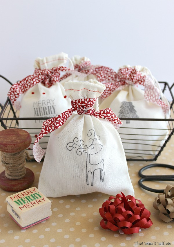 DIY Christmas Gift Bag
 DIY Stamped Christmas Gift Bags Bloggers Best 12 Days of