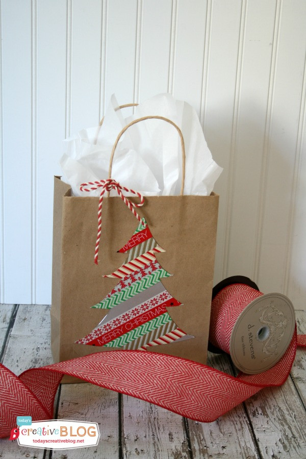 DIY Christmas Gift Bags
 DIY Holiday Gift Bags