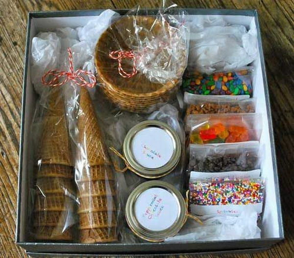 DIY Christmas Gift Basket Ideas
 35 Creative DIY Gift Basket Ideas for This Holiday Hative